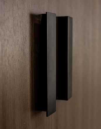 Closets de lujo a medida chapa madera natural organización premium Detalla
